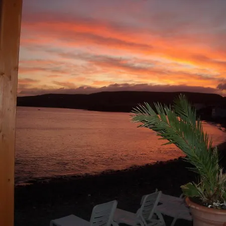 Casa Marinera En La Orilla Del Mar *