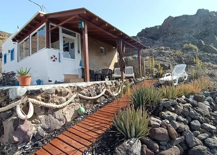 Casa Marinera En La Orilla Del Mar Lajita